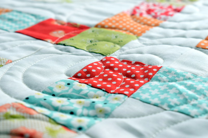 Fig Tree Spots n Dots Quilt (Popular Patchwork June17)